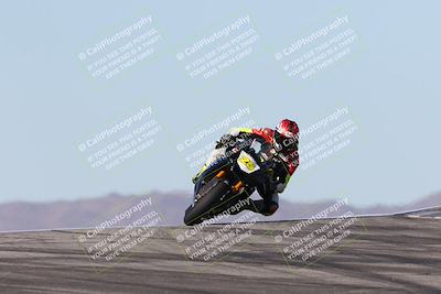 media/Dec-07-2025-CVMA (Sun) [[3e7d2de5dc]]/Race 6-The Shootout/